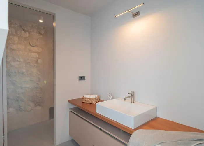 Zani-lux Zf Hvar * Hvar Town