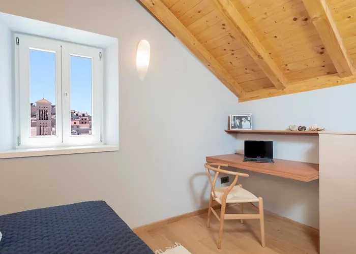 Zani-lux Zf Hvar * Hvar Town